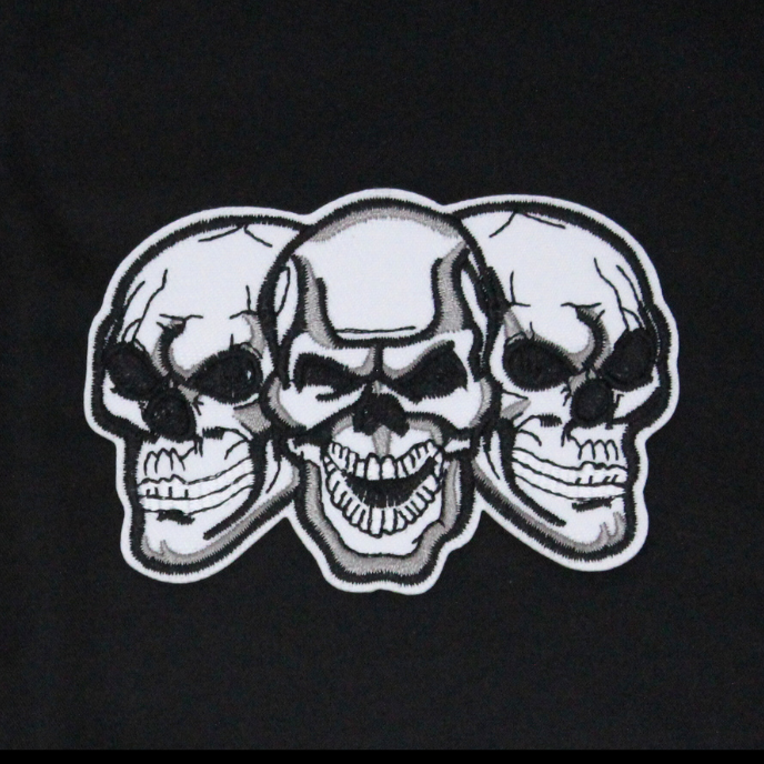 threeskulls.png